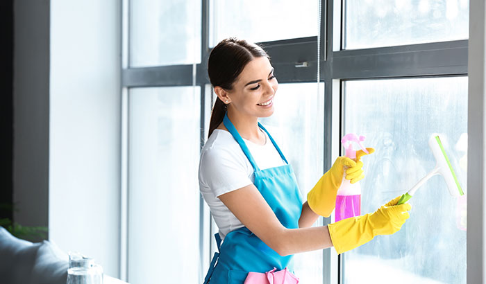 Here’s How to Clean Your Office’s Windows Without Leaving Streaks